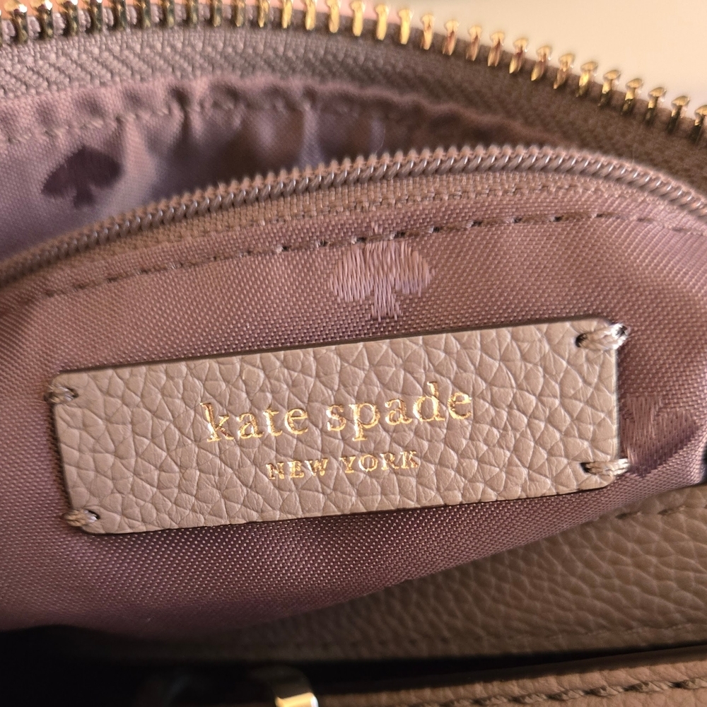 KATE SPADE Perkins Street Celena CITYSCAPE Gray With Changeable Straps NWOT. - Picture 9 of 10